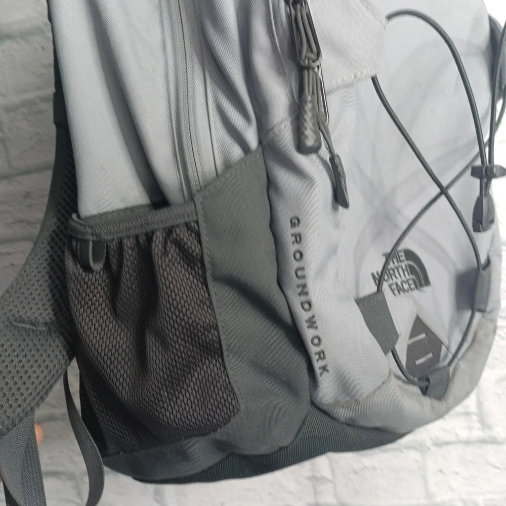 The North Face Groundwork Backpack Gray Black FlexVent Hiking Commuter Bag s10